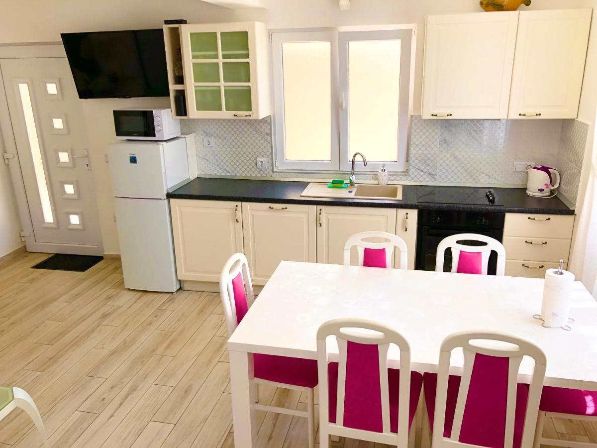 House Gita Villa Mrljane Екстериор снимка